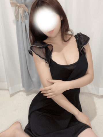 中津 ゆき