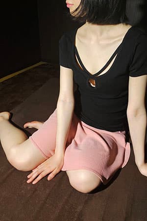 雛形 あき