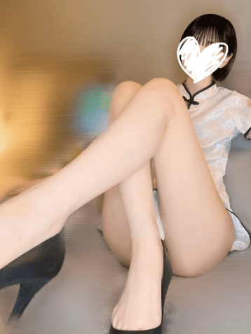 萌乃 さな