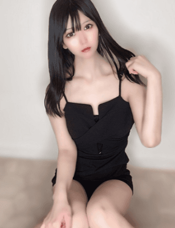 白井 ゆりな