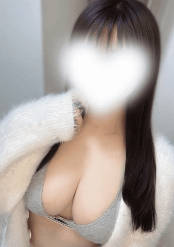 川井 もな