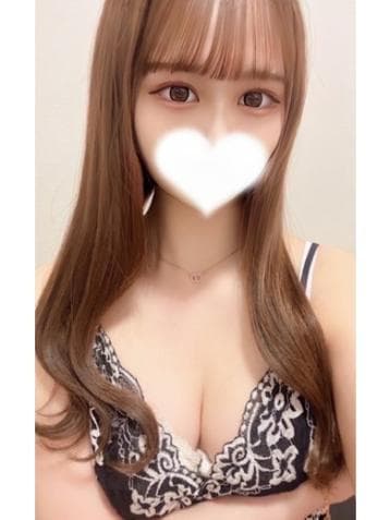 華見 るる