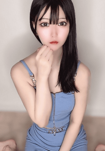 蒼 ゆりあ