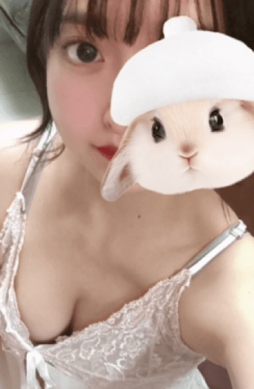 早乙女 ひな