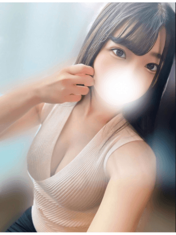 白石 ゆりあ