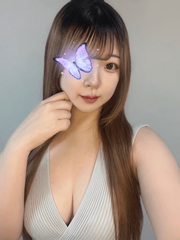 青木 しおん