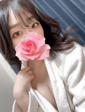 星野 しおり