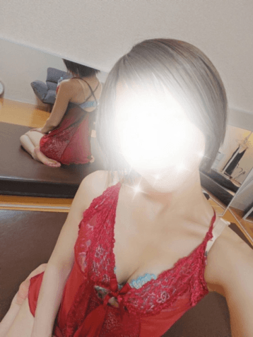 葉月 りお