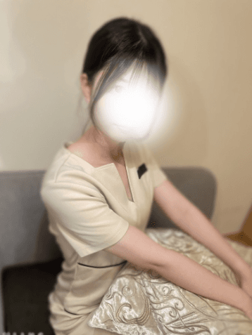 姫那