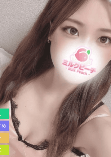 一咲 ももな