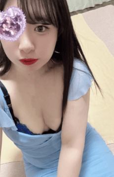 ゆりな