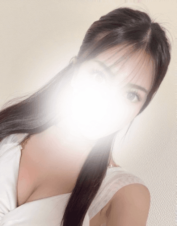 朝陽 ゆりあ