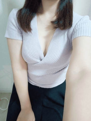 小野 ゆみ