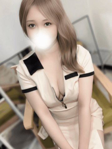 皆月 うる