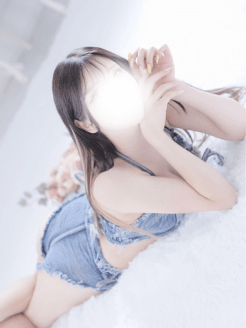 鈴原 まや