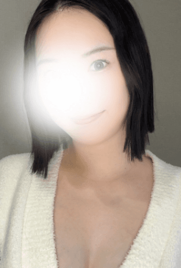白石 れな