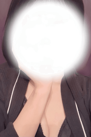 葉山 れいな