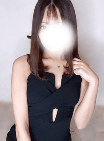 皐月 ななか