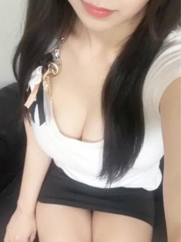 小春 ねね