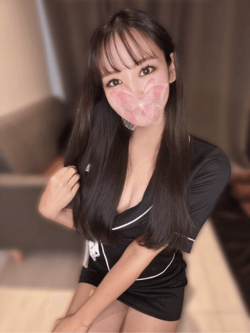 美波 ゆい