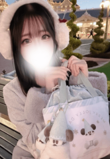 真波 こころ