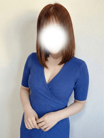 蕨 なぎさ
