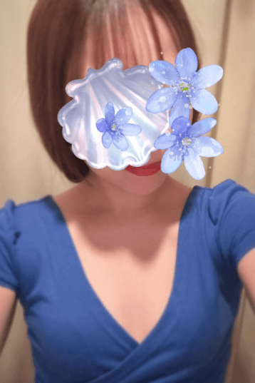 卯月 いろは