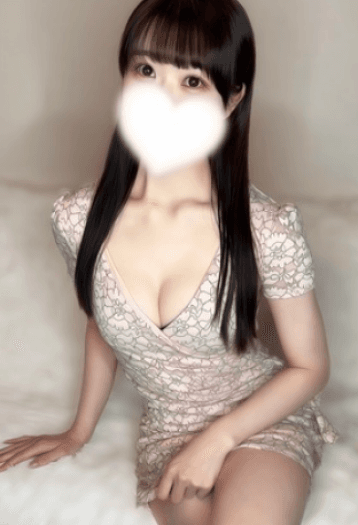 新村 りりか
