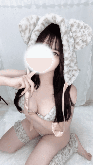 真城 せりな