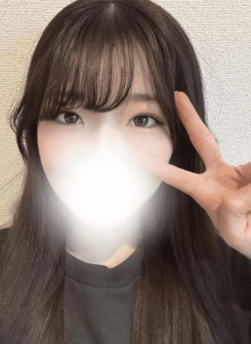 小川 まゆ