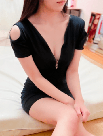 滝本 りあ
