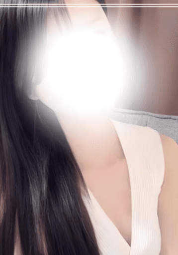 綾瀬 しずく