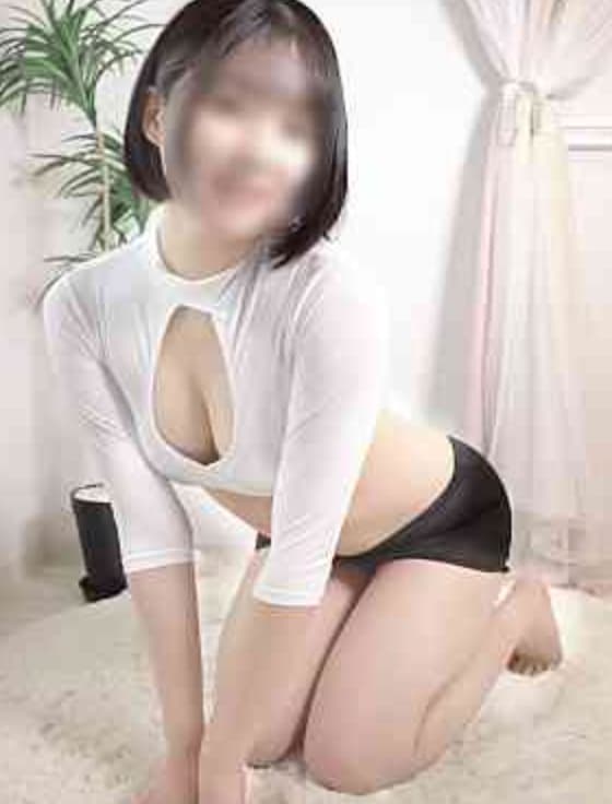 エミリ