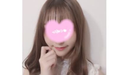 小栗 ここな