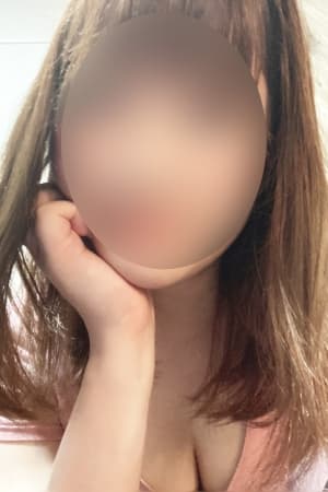あきな