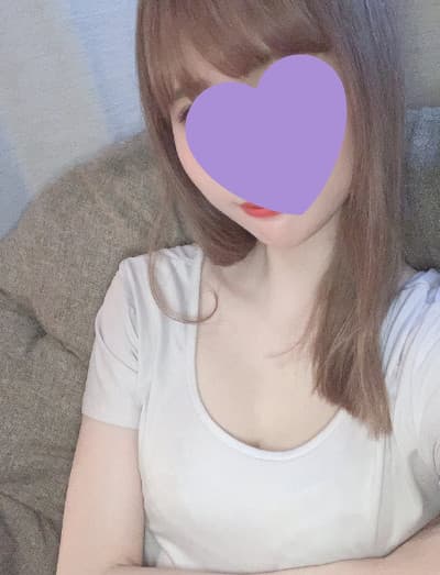 鳴子 りさ