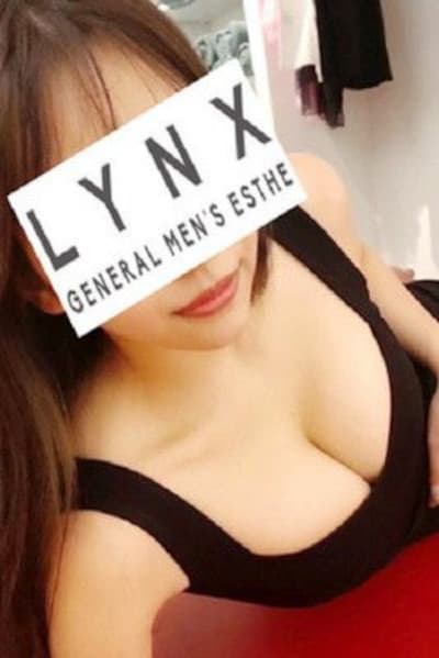 小泉 りさ