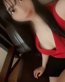 作間 さな