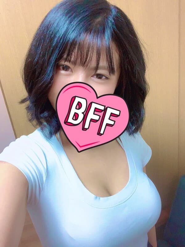 望月 ゆう