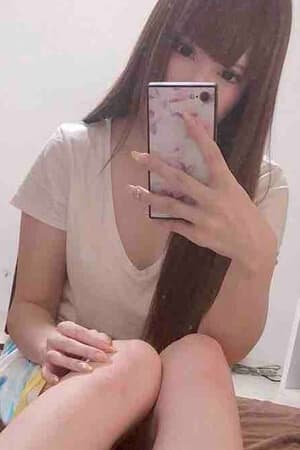 夢乃いろは