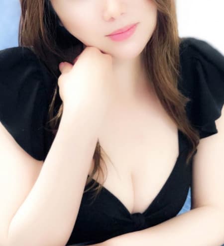 七海 かほ