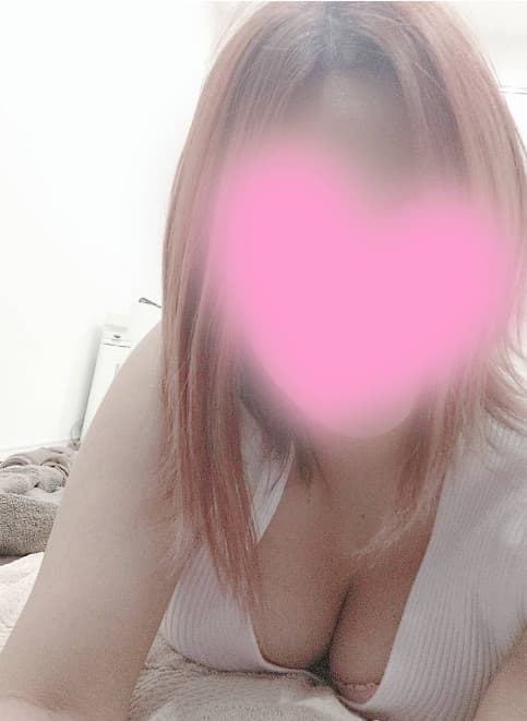 えみり