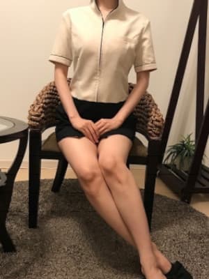 津川 なるみ